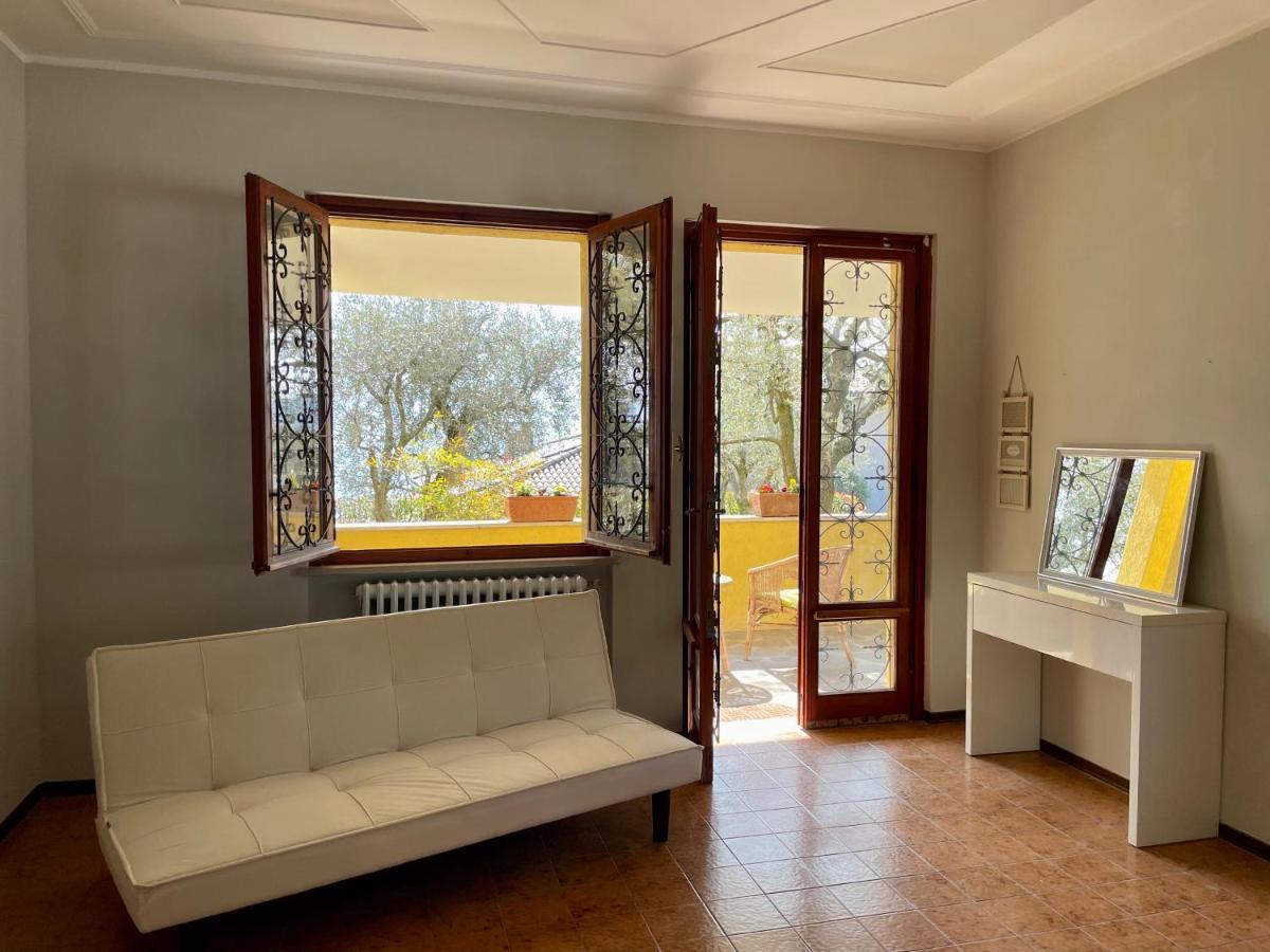 Sarnico Giardino Sul Lago Exterior foto