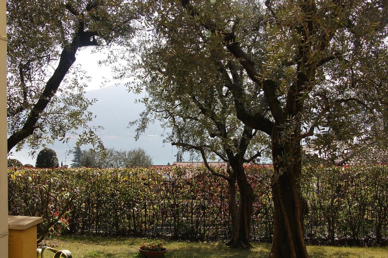Sarnico Giardino Sul Lago Exterior foto